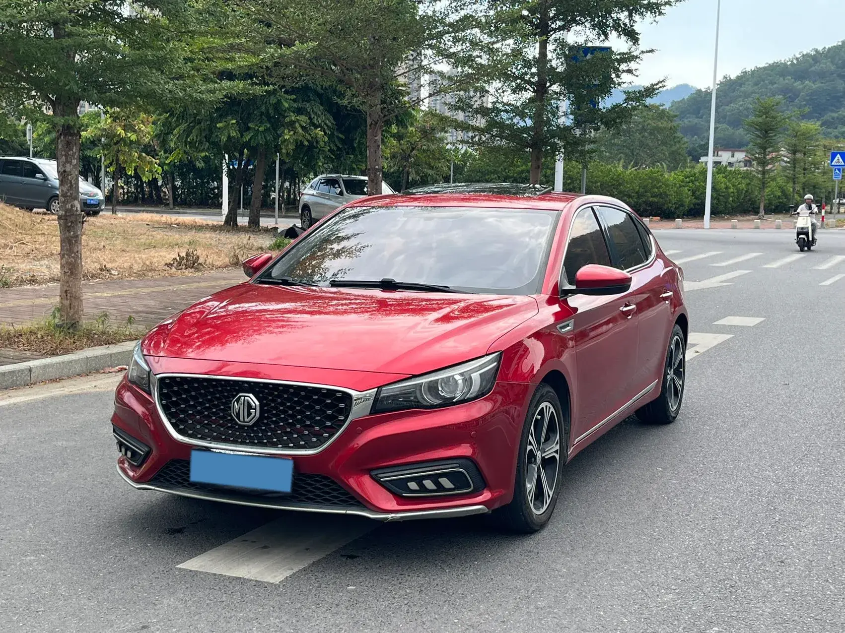 2017 MG MG6 view 1
