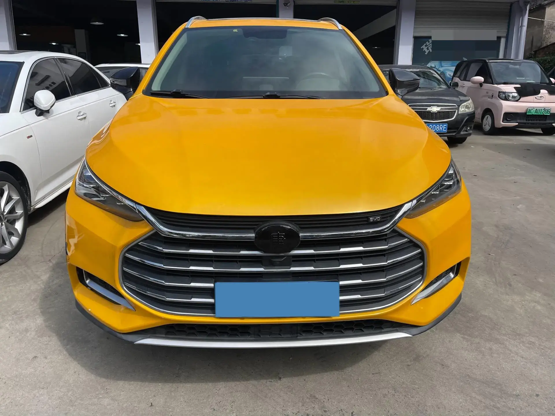 2019 BYD TANG thumbnail 2