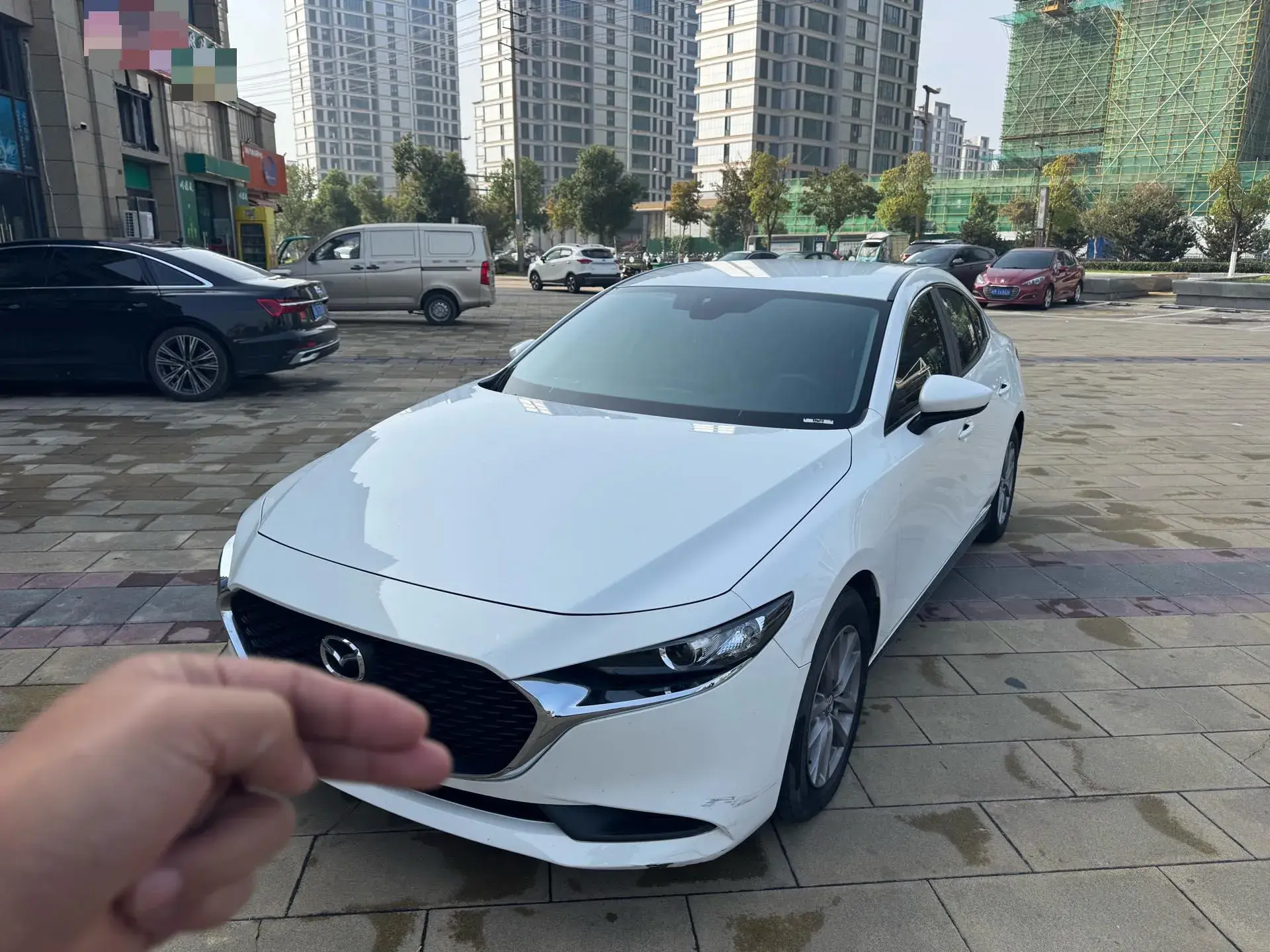 2022 MAZDA 3 view 1