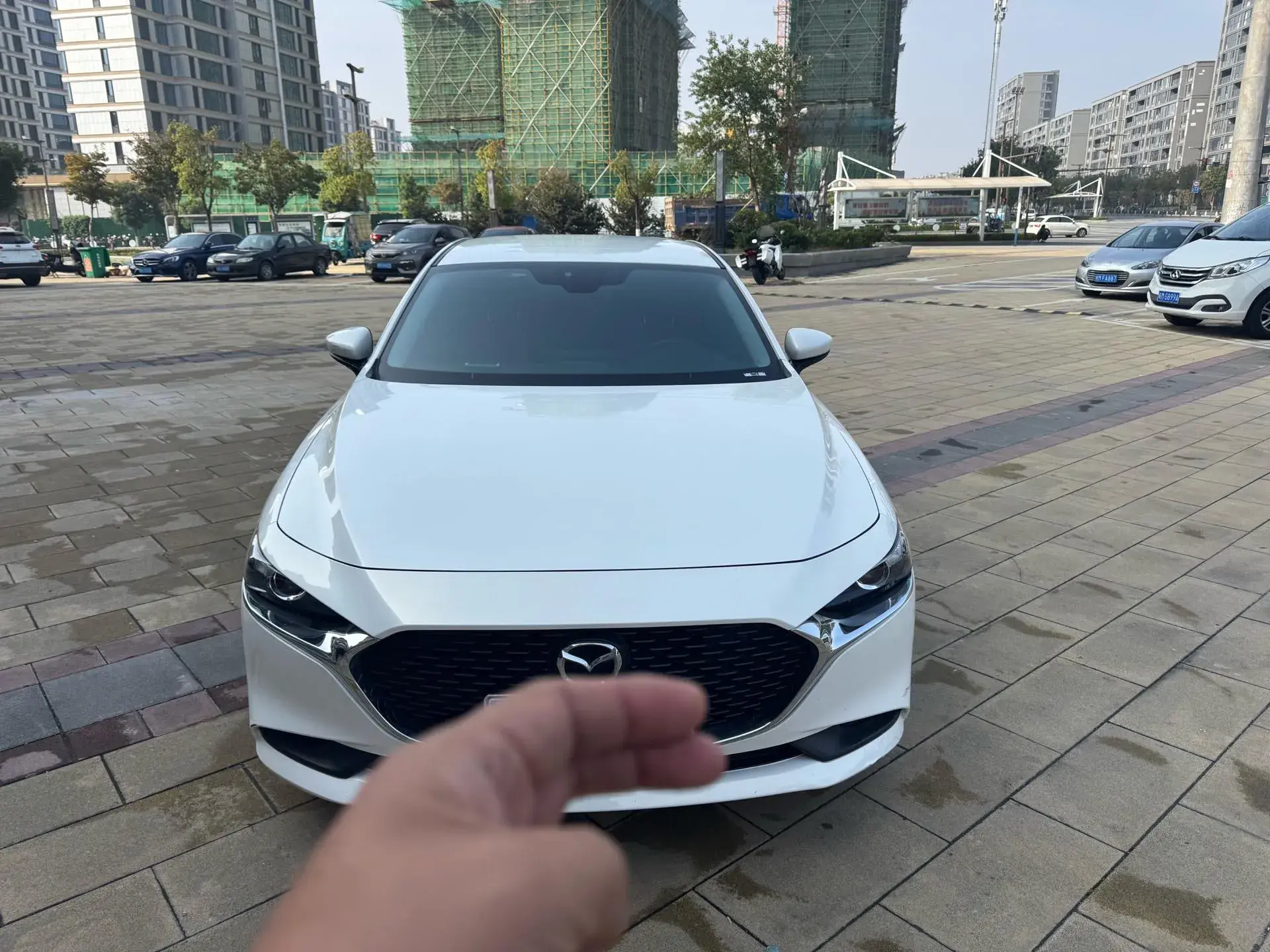 2022 MAZDA 3 thumbnail 2