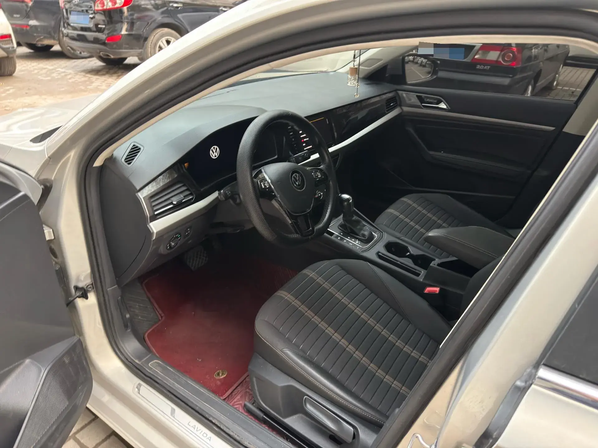 2021 VOLKSWAGEN LAVIDA thumbnail 2