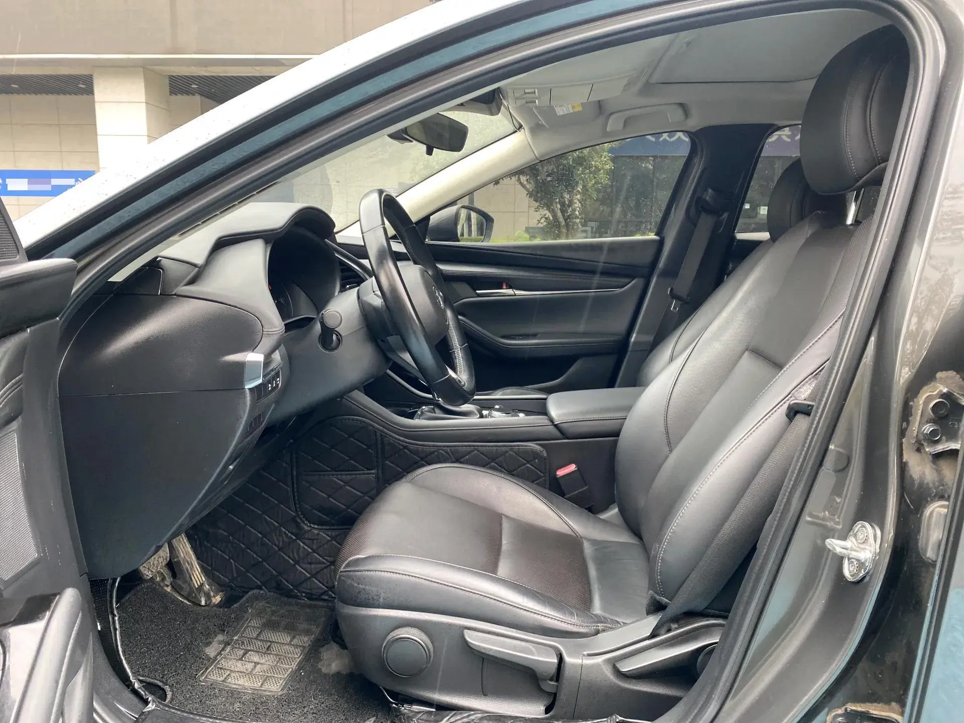 2020 MAZDA 3 thumbnail 4