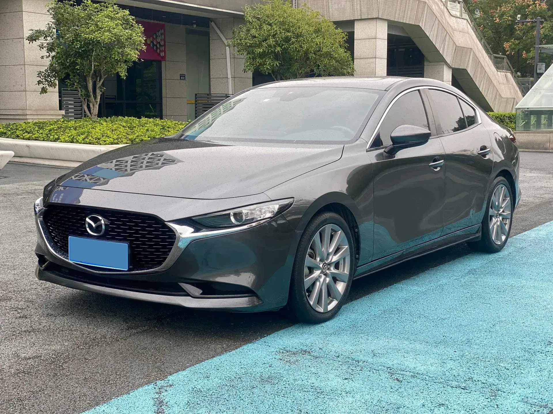 2020 MAZDA 3 view 1