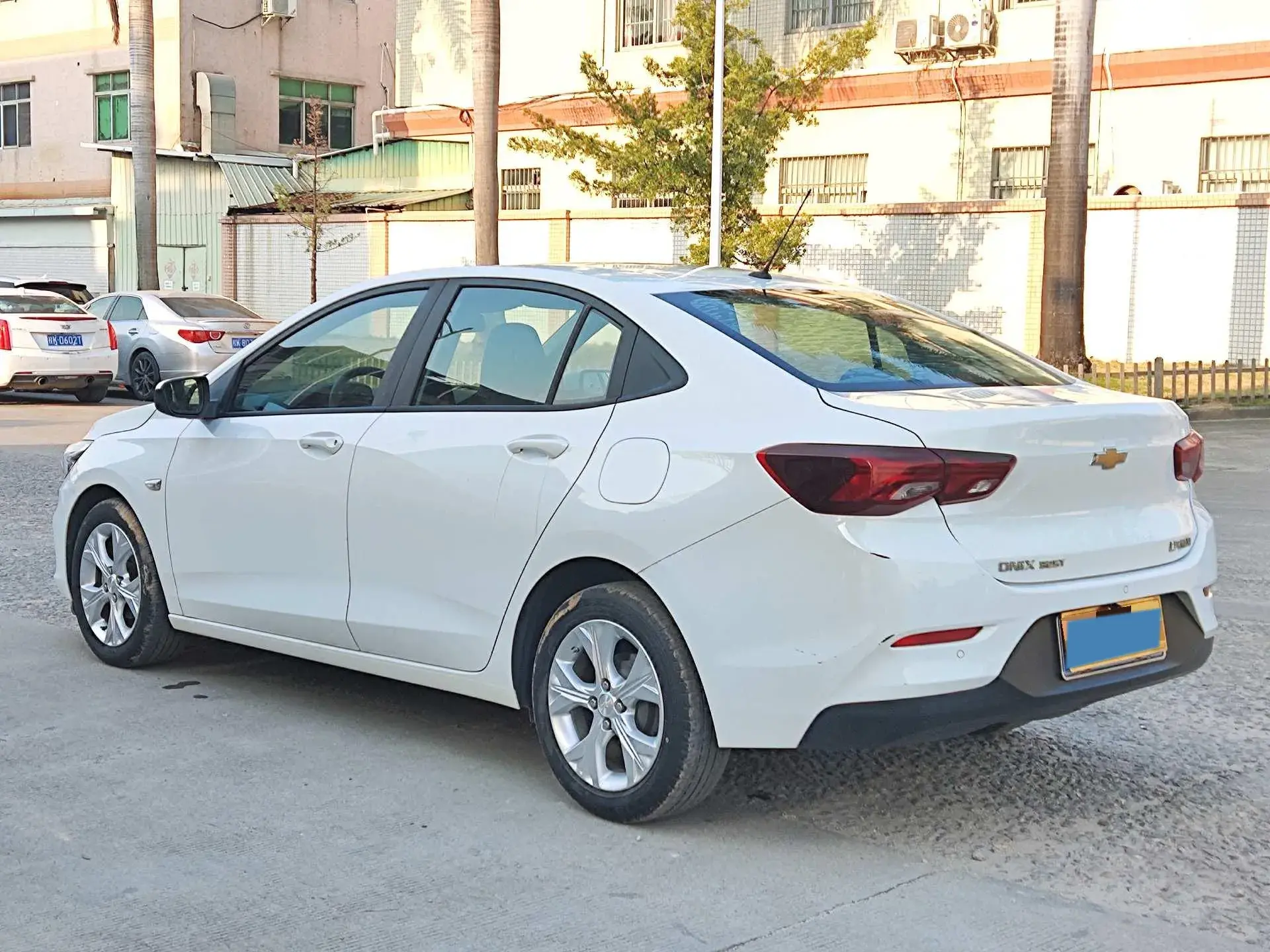 2020 CHEVROLET CAVALIER thumbnail 4