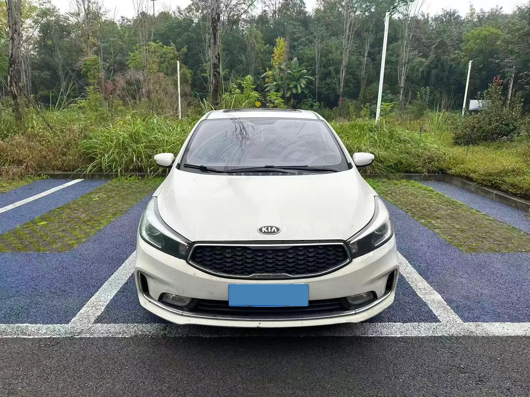 2017 KIA K3 thumbnail 2