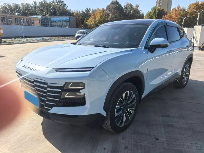 2023 Jetour DASHING i-DM 1.5T 156HP L4 3DHT PHEV 19.27KWH