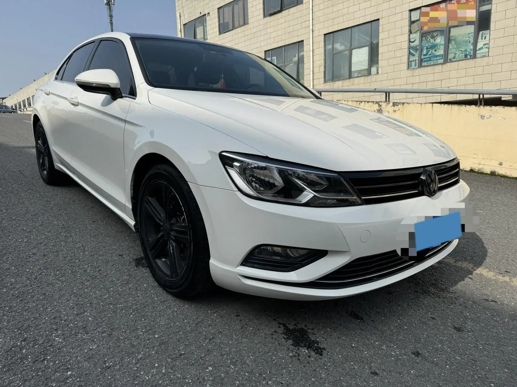 2018 VOLKSWAGEN LAMANDO thumbnail 4