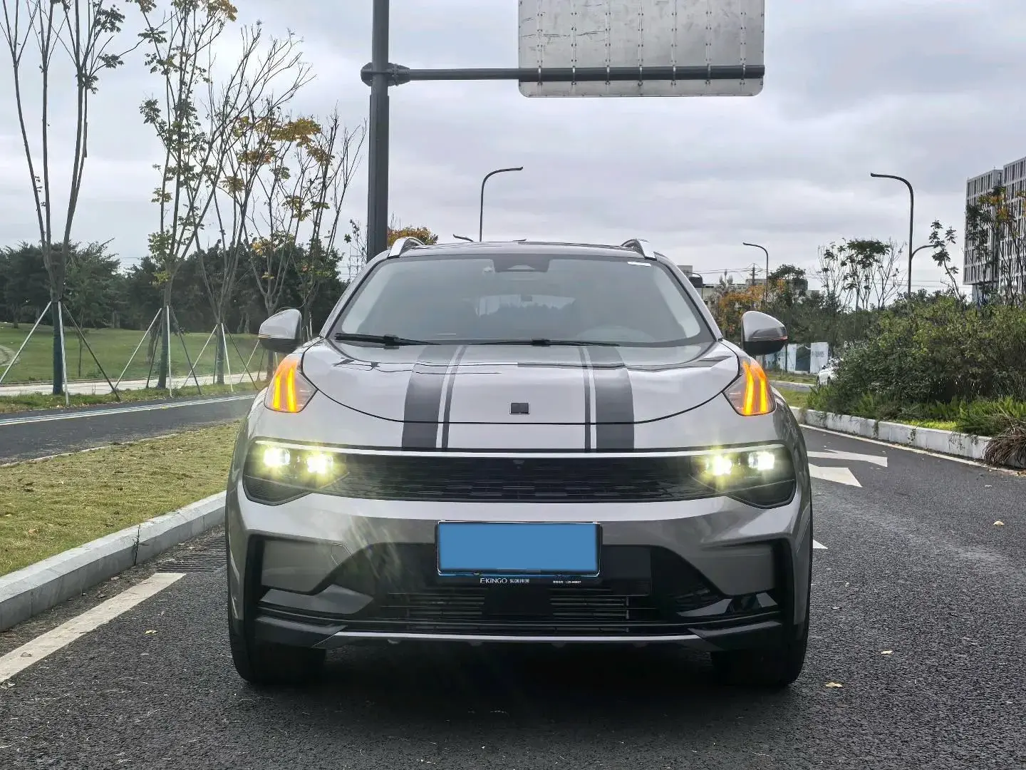 2023 LYNK&CO 01 thumbnail 2