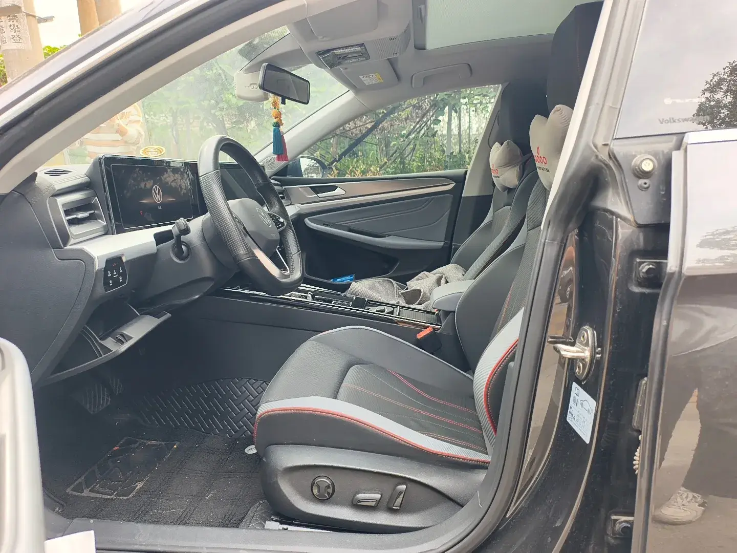 2022 VOLKSWAGEN LAMANDO thumbnail 4