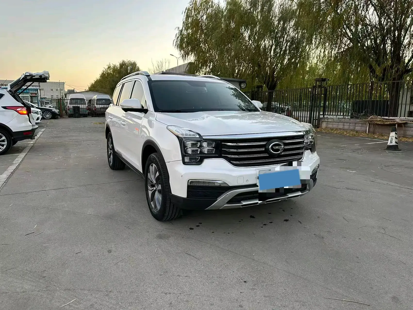 2017 GAC TRUMPCHI thumbnail 2