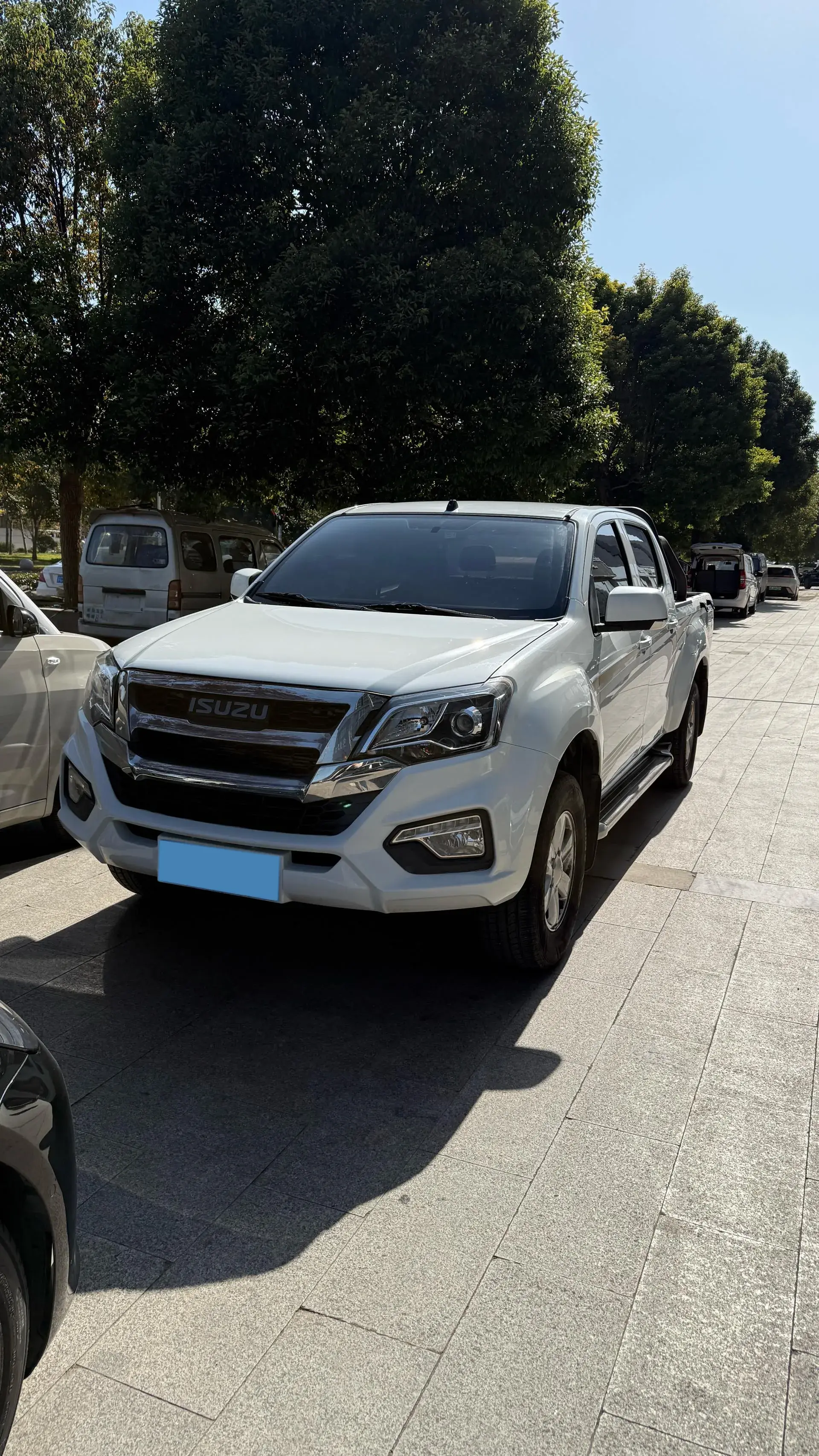 2020 ISUZU JIM view 1