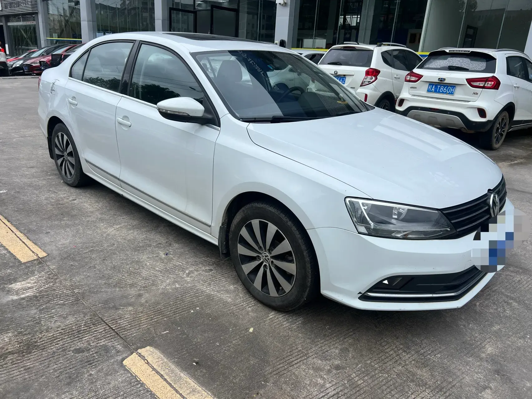 2018 VOLKSWAGEN SAGITAR thumbnail 3