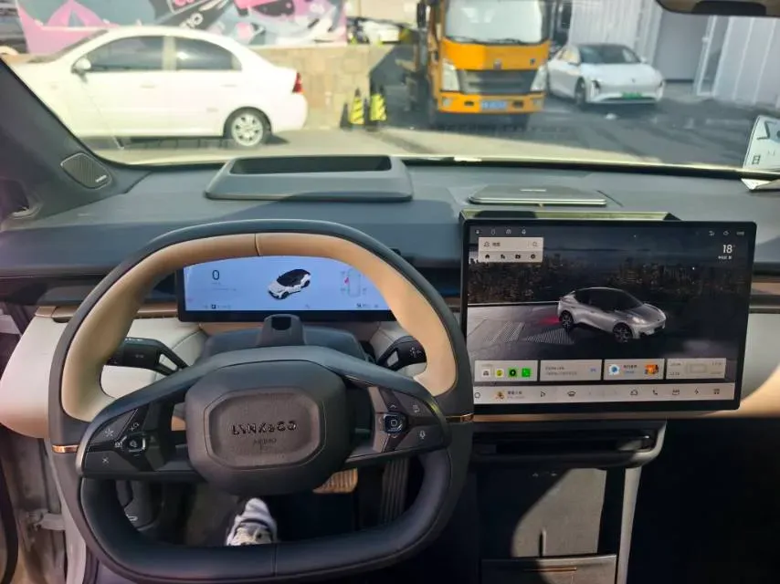 2025 LYNK&CO Z20 BEV 61.47KWH,autocango,china used car exporter,china ev exporter,chinese used car exporter,chinese used ev exporter