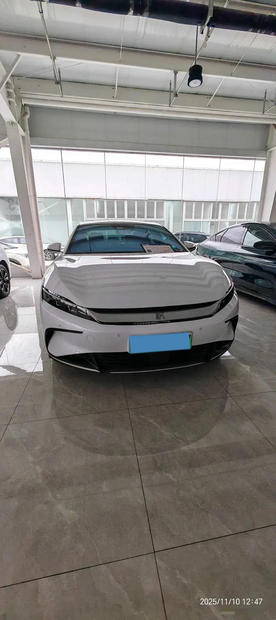 2022 BYD HAN thumbnail 4