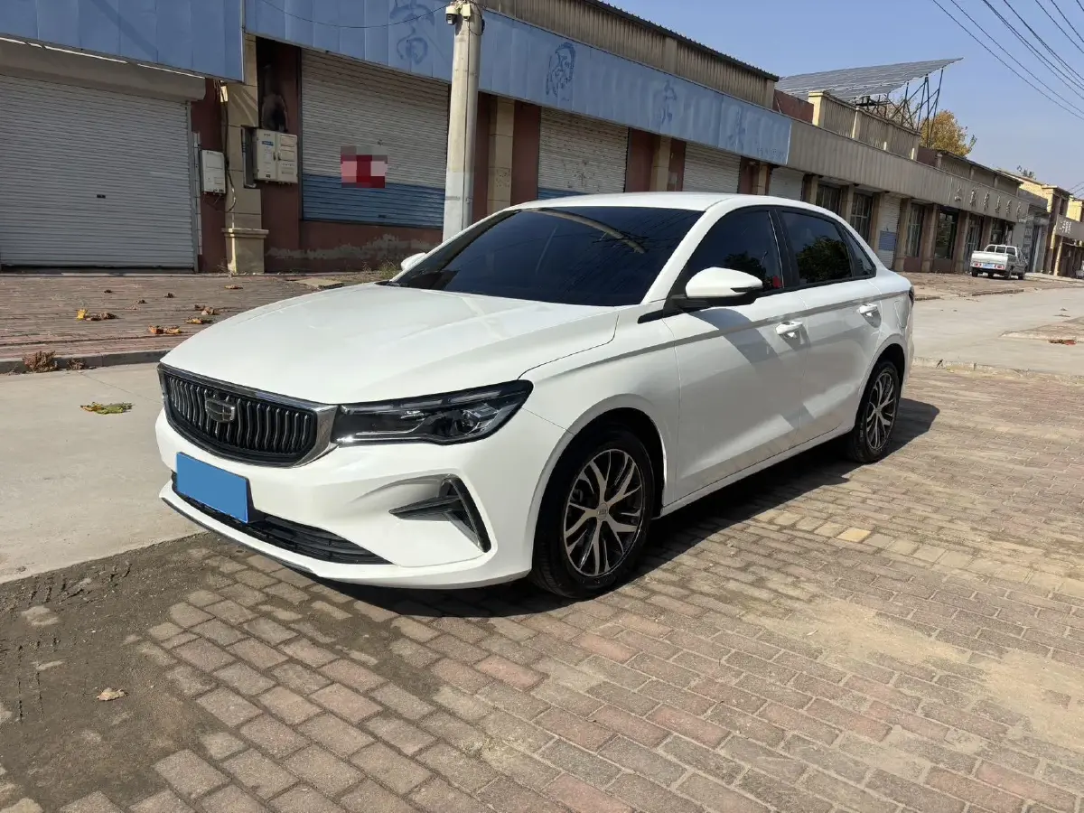 2023 Geely Emgrand 1.5L 127HP L4 CVT