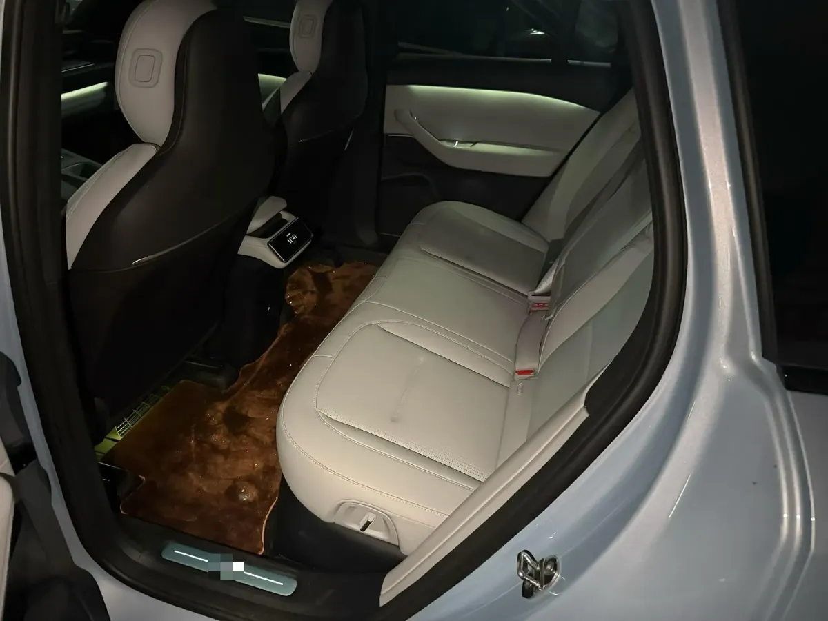 2023 NIO ES6 BEV 75KWH,autocango,china used car exporter,china ev exporter,chinese used car exporter,chinese used ev exporter