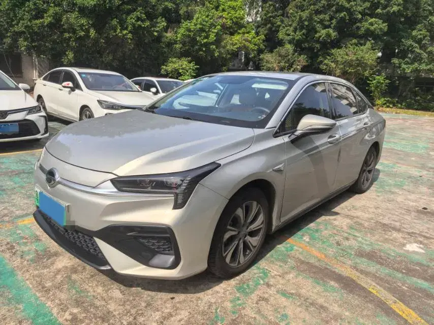 2020 AION S view 1