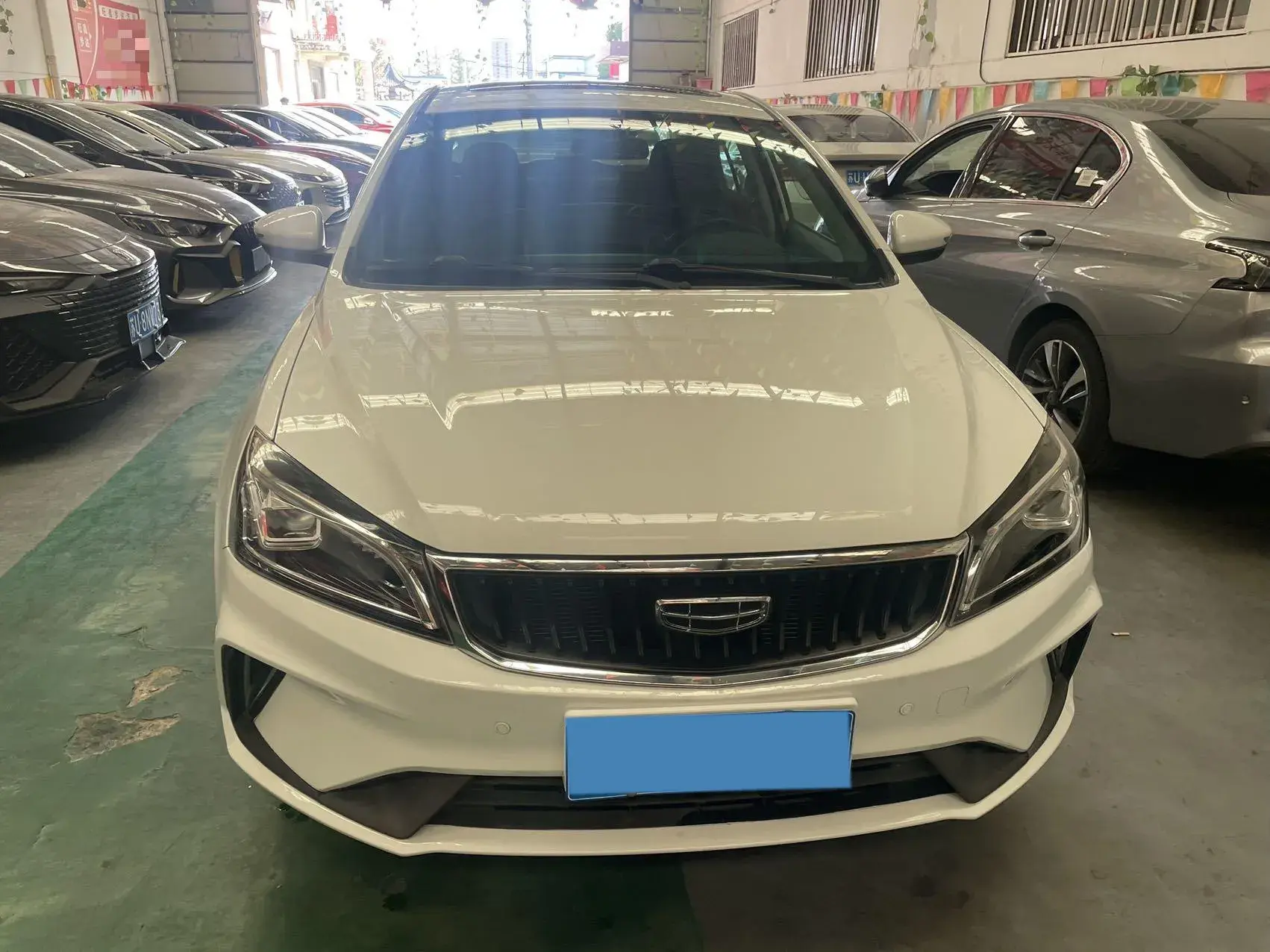 2021 GEELY EMGRAND thumbnail 2
