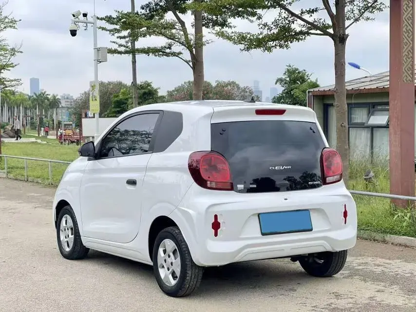 2021 ROEWE CLEVER thumbnail 3