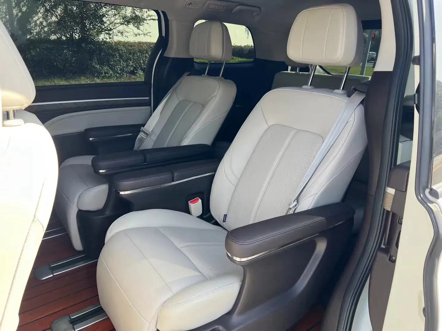 2021 GAC TRUMPCHI thumbnail 4