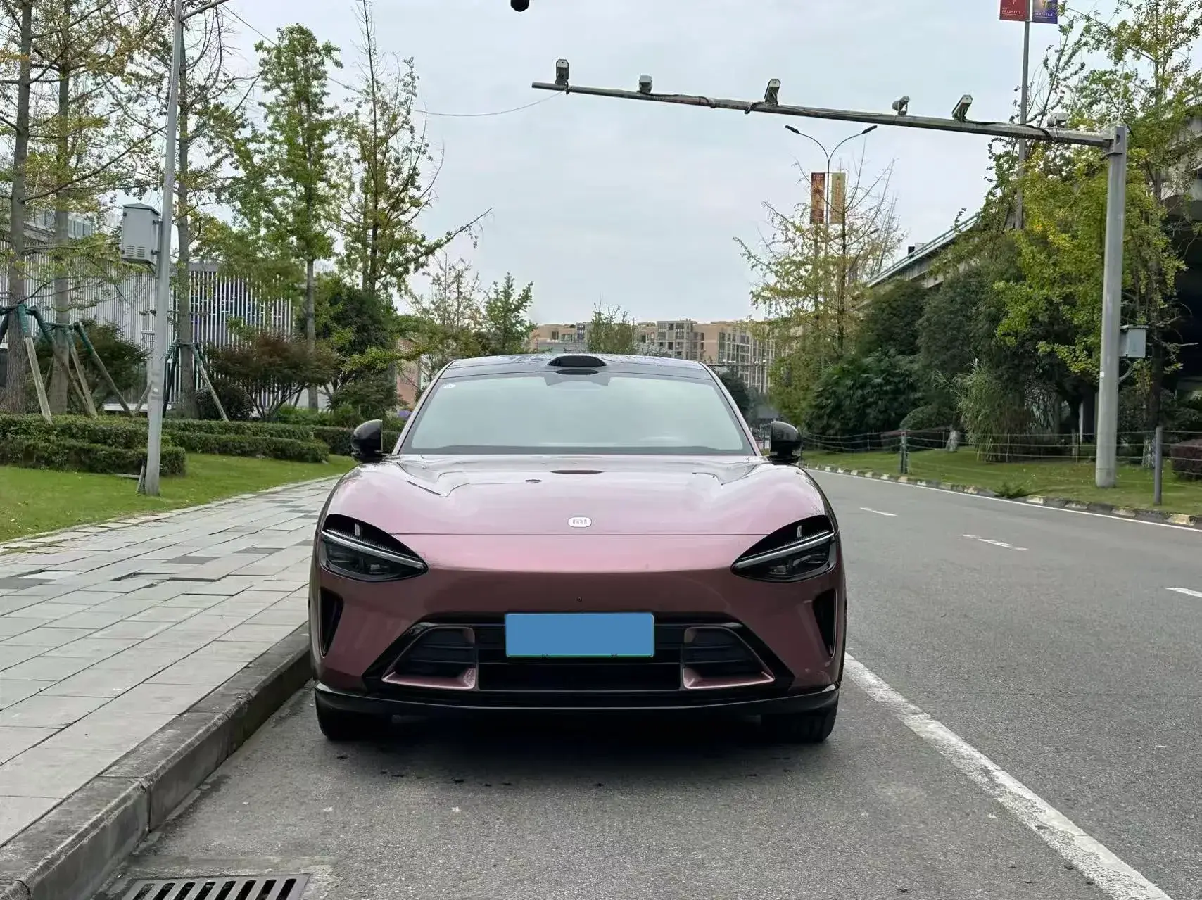 2025 MI YU7 thumbnail 2