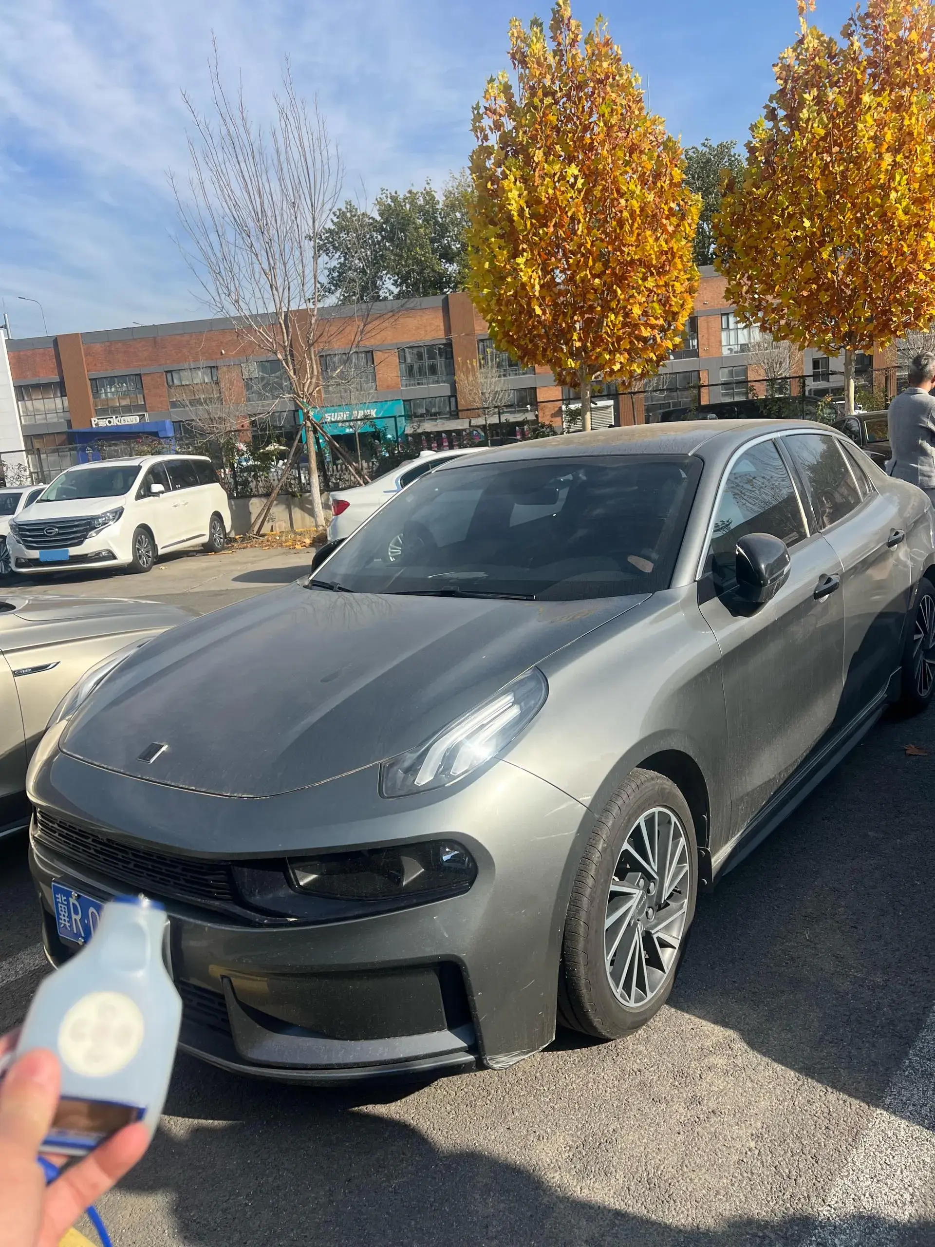 2022 LYNK&CO 03 view 1