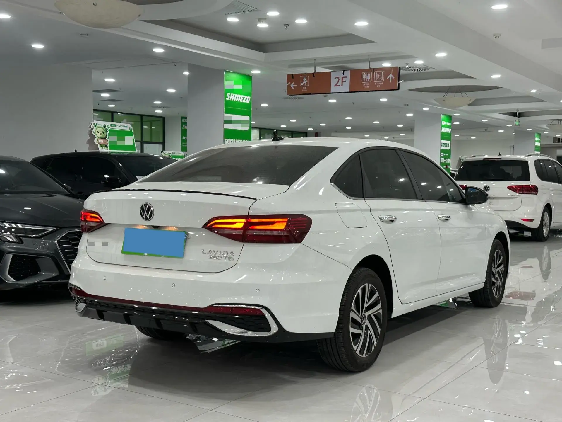 2023 VOLKSWAGEN LAVIDA thumbnail 4