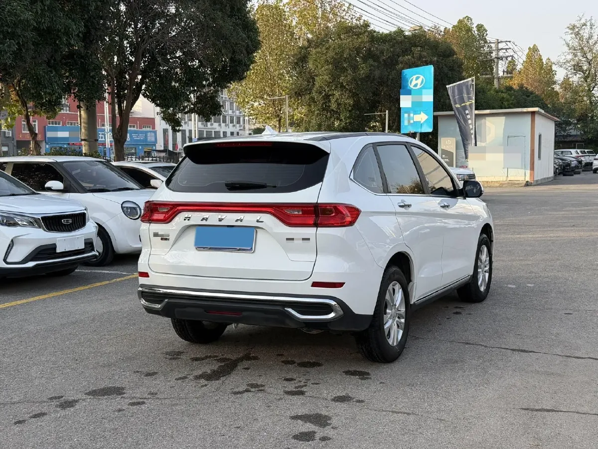 2021 Haval M6 1.5T 150HP L4 7DCT,autocango,china used car exporter,china ev exporter,chinese used car exporter,chinese used ev exporter