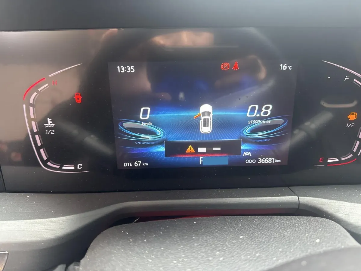2022 ChangAn Oshan X7 Plus 1.5T 188HP L4 7DCT,autocango,china used car exporter,china ev exporter,chinese used car exporter,chinese used ev exporter