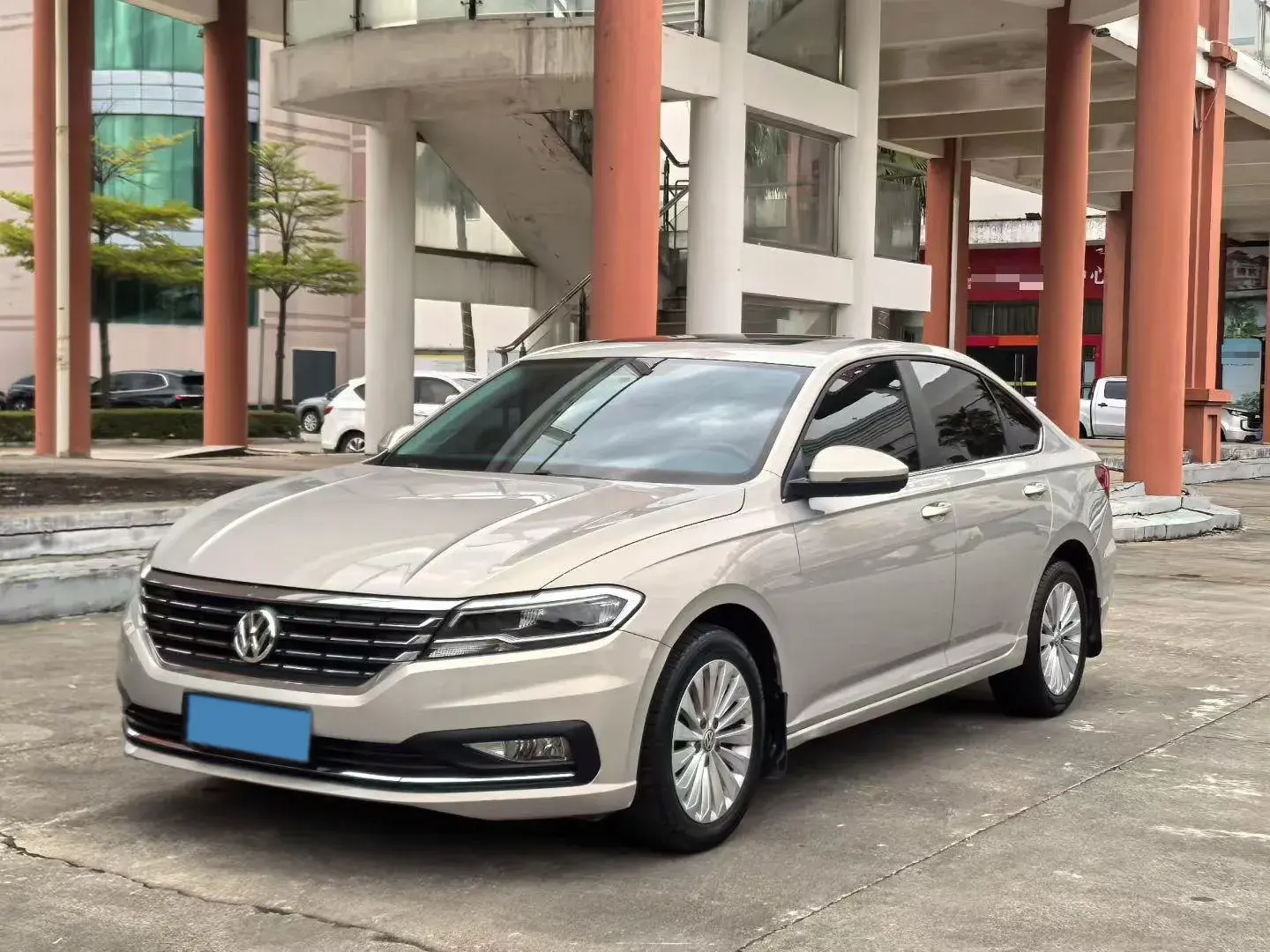 2018 VOLKSWAGEN LAVIDA view 1