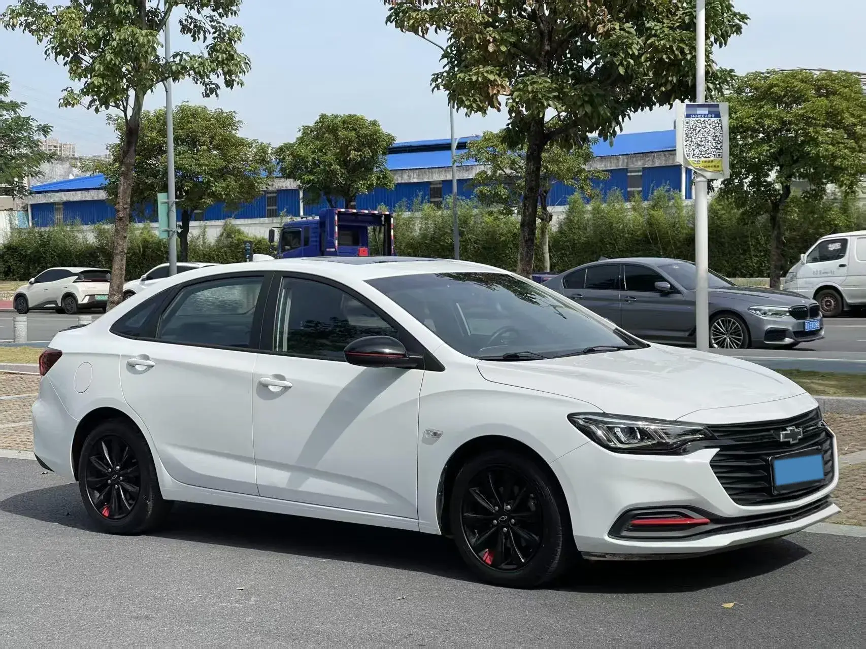 2019 CHEVROLET MONZA thumbnail 3