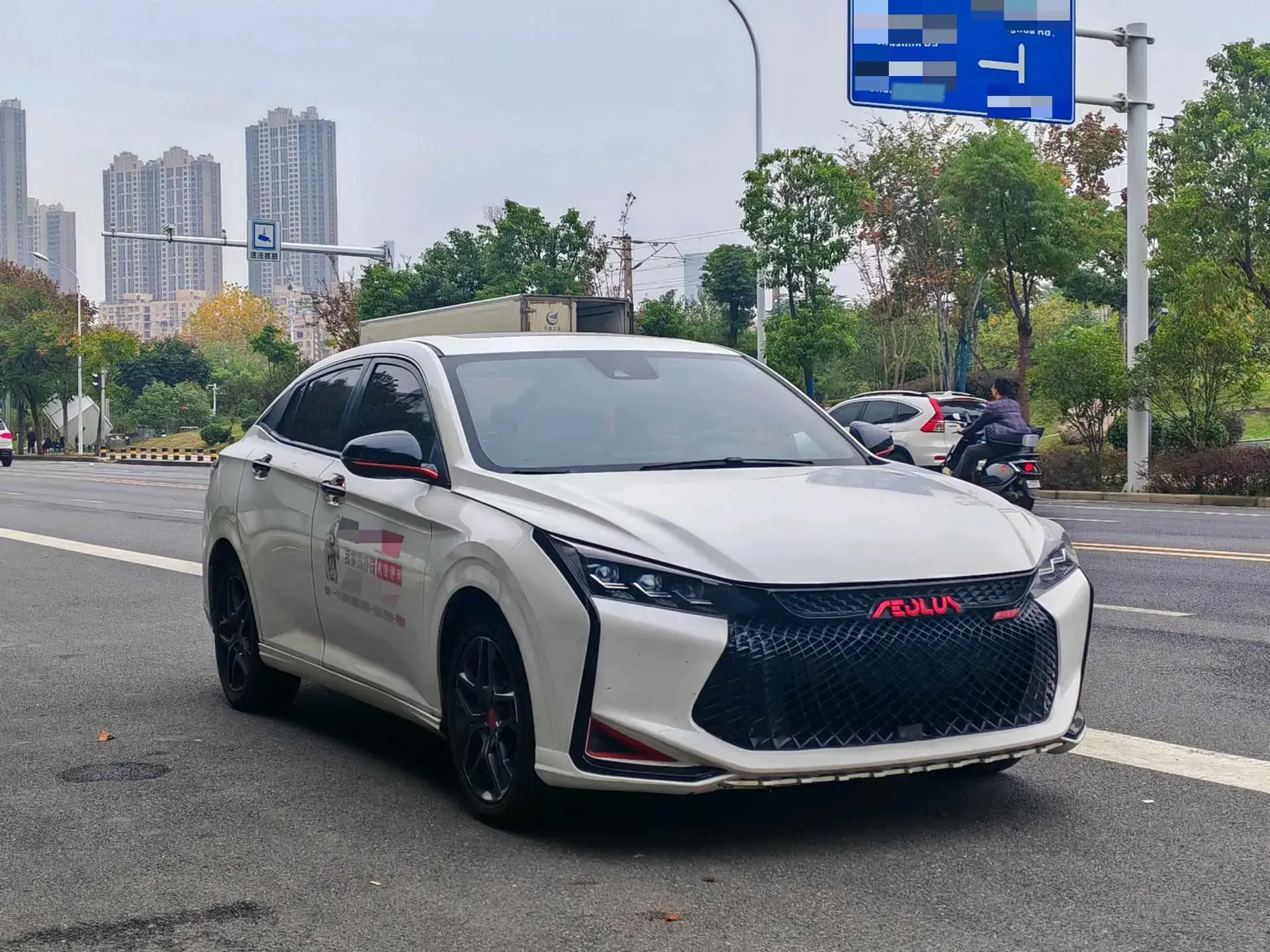 2021 DONGFENG AEOLUS thumbnail 3