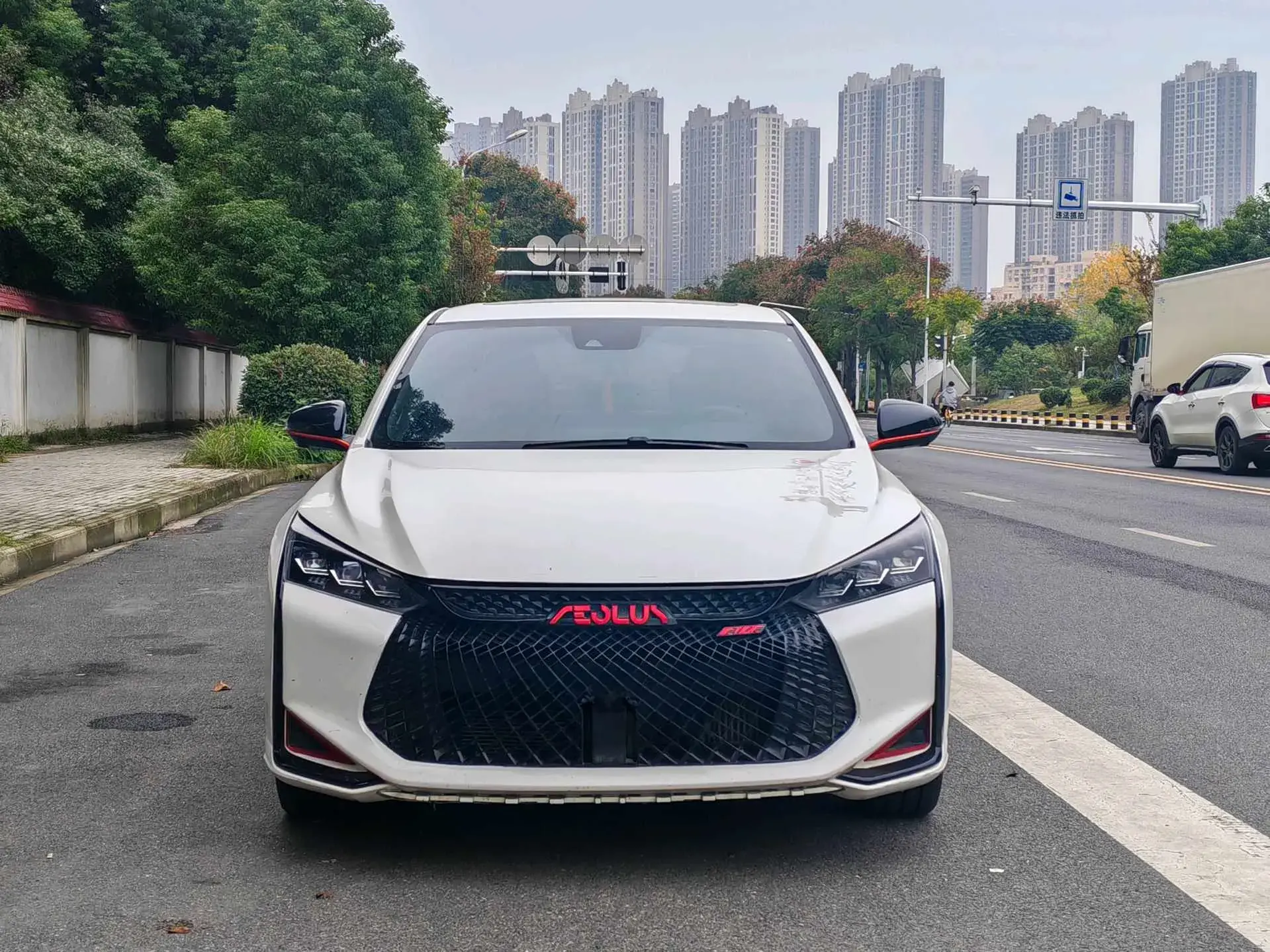 2021 DONGFENG AEOLUS thumbnail 2