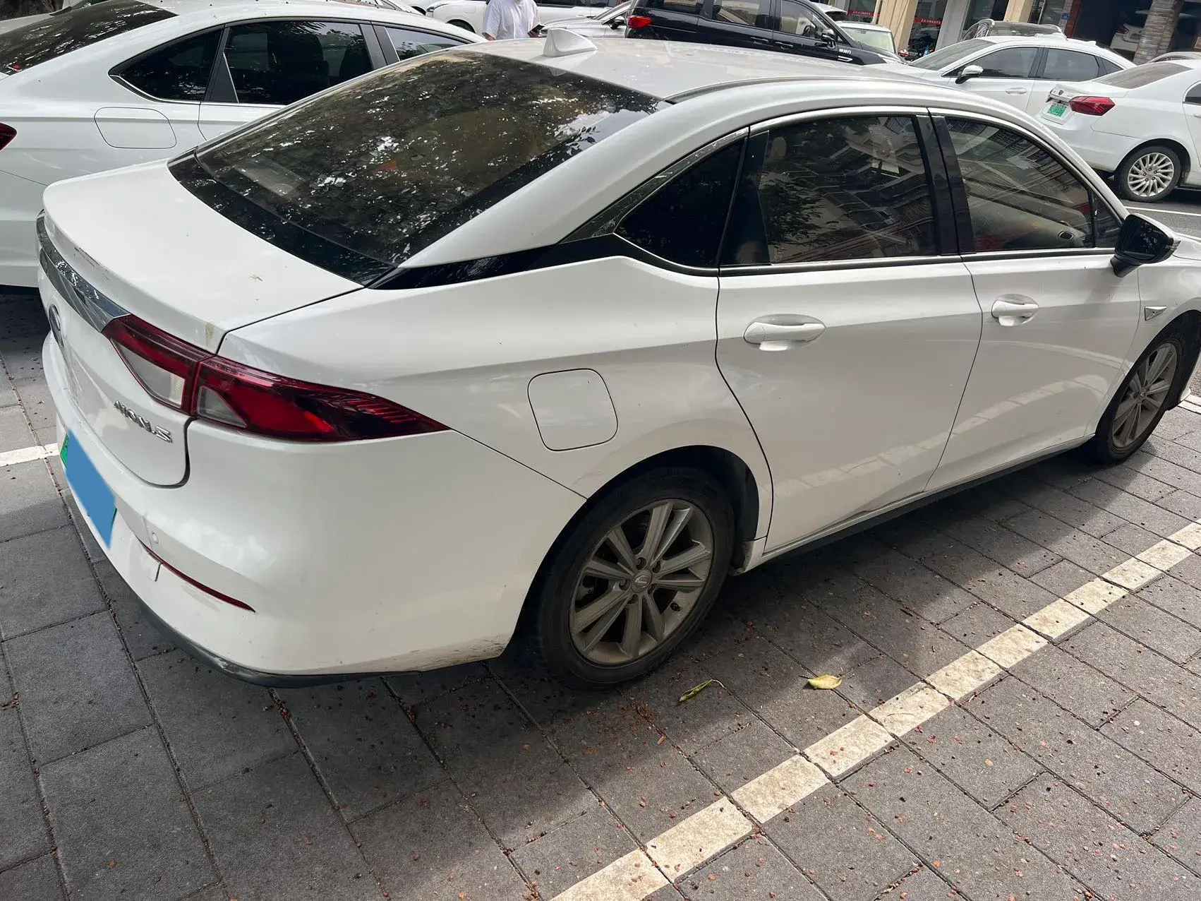 2019 AION S thumbnail 4