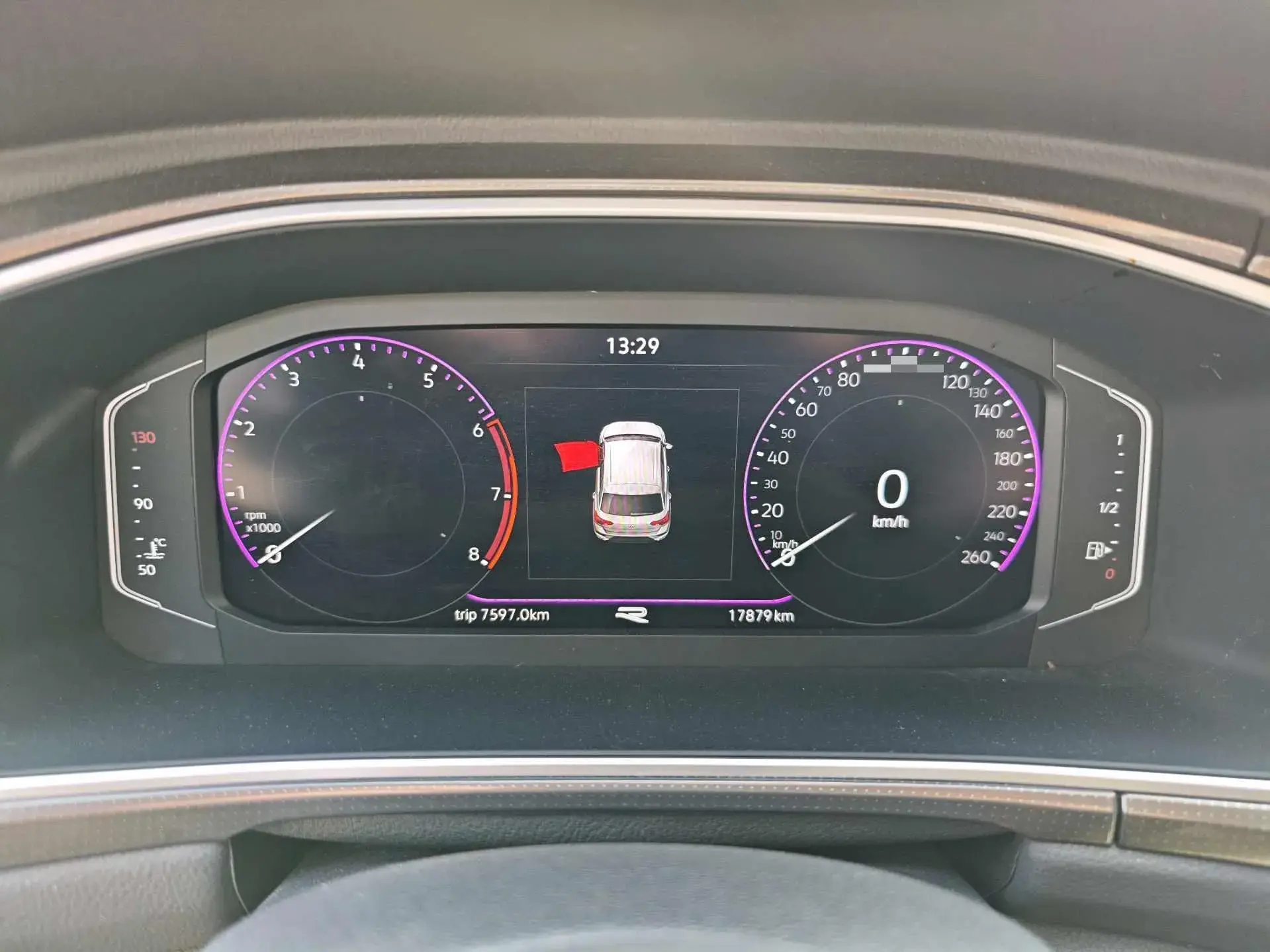 2024 VOLKSWAGEN T-ROC thumbnail 4