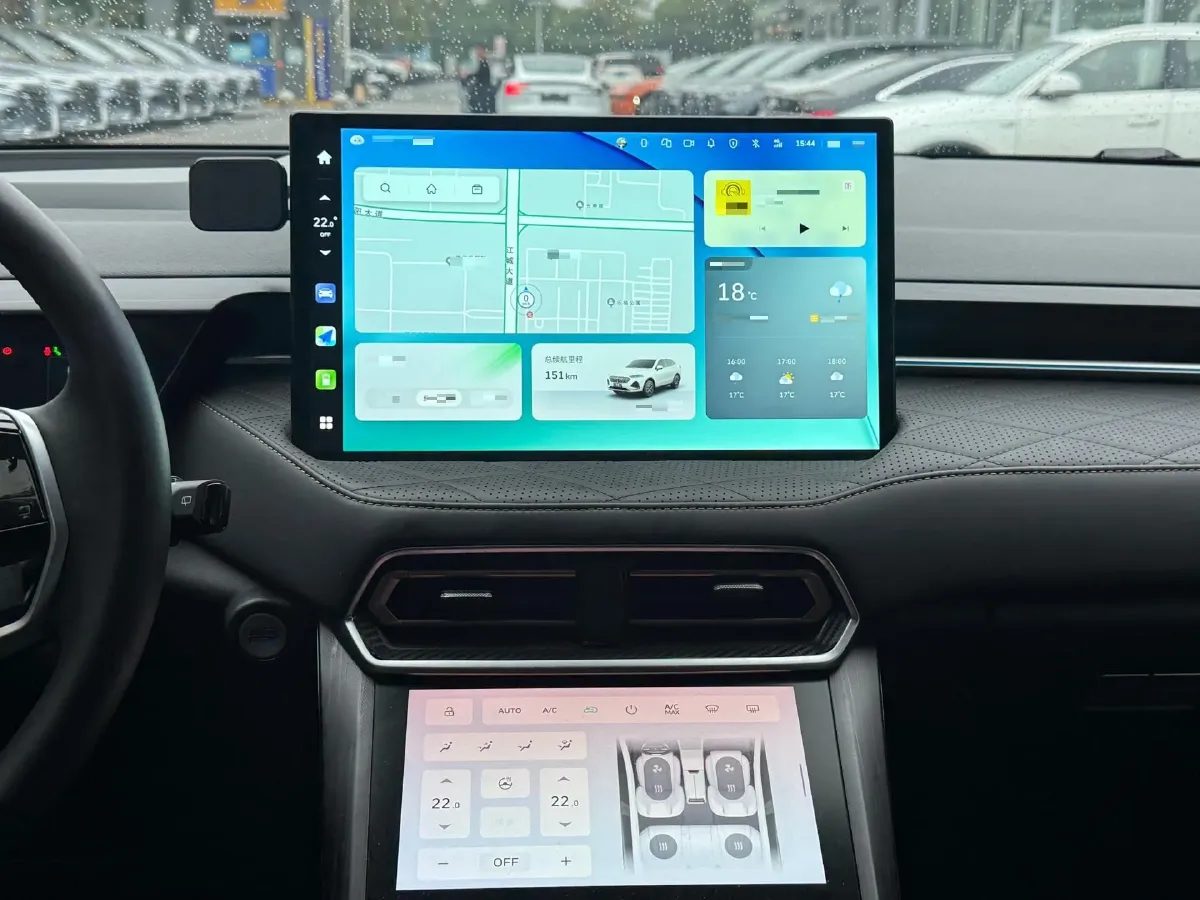 2022 WEY Latte 1.5T 156HP L4 2DHT PHEV 34KWH,autocango,china used car exporter,china ev exporter,chinese used car exporter,chinese used ev exporter