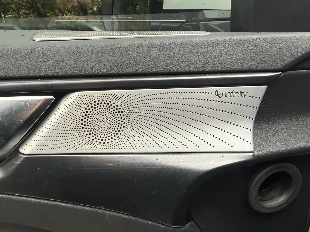 2022 WEY Latte 1.5T 156HP L4 2DHT PHEV 34KWH,autocango,china used car exporter,china ev exporter,chinese used car exporter,chinese used ev exporter