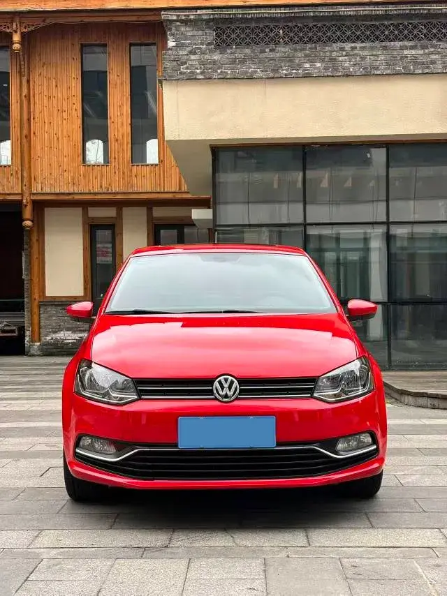 2018 VOLKSWAGEN POLO thumbnail 2