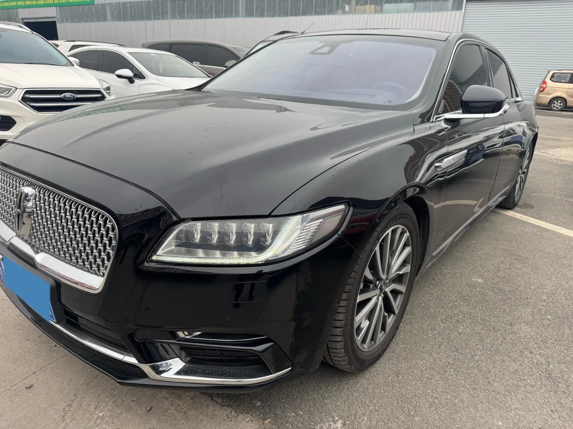2018 LINCOLN CONTINENTAL view 1