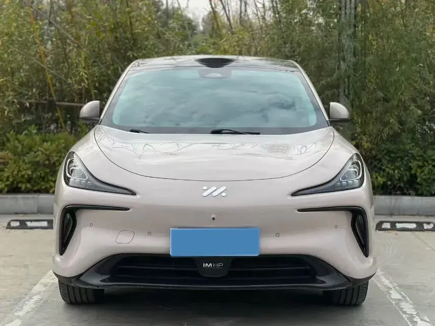 2023 IM LS6 thumbnail 2