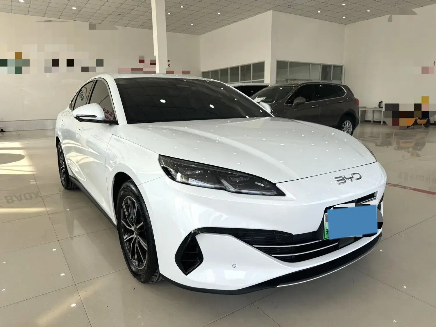 2024 BYD SEAL thumbnail 2