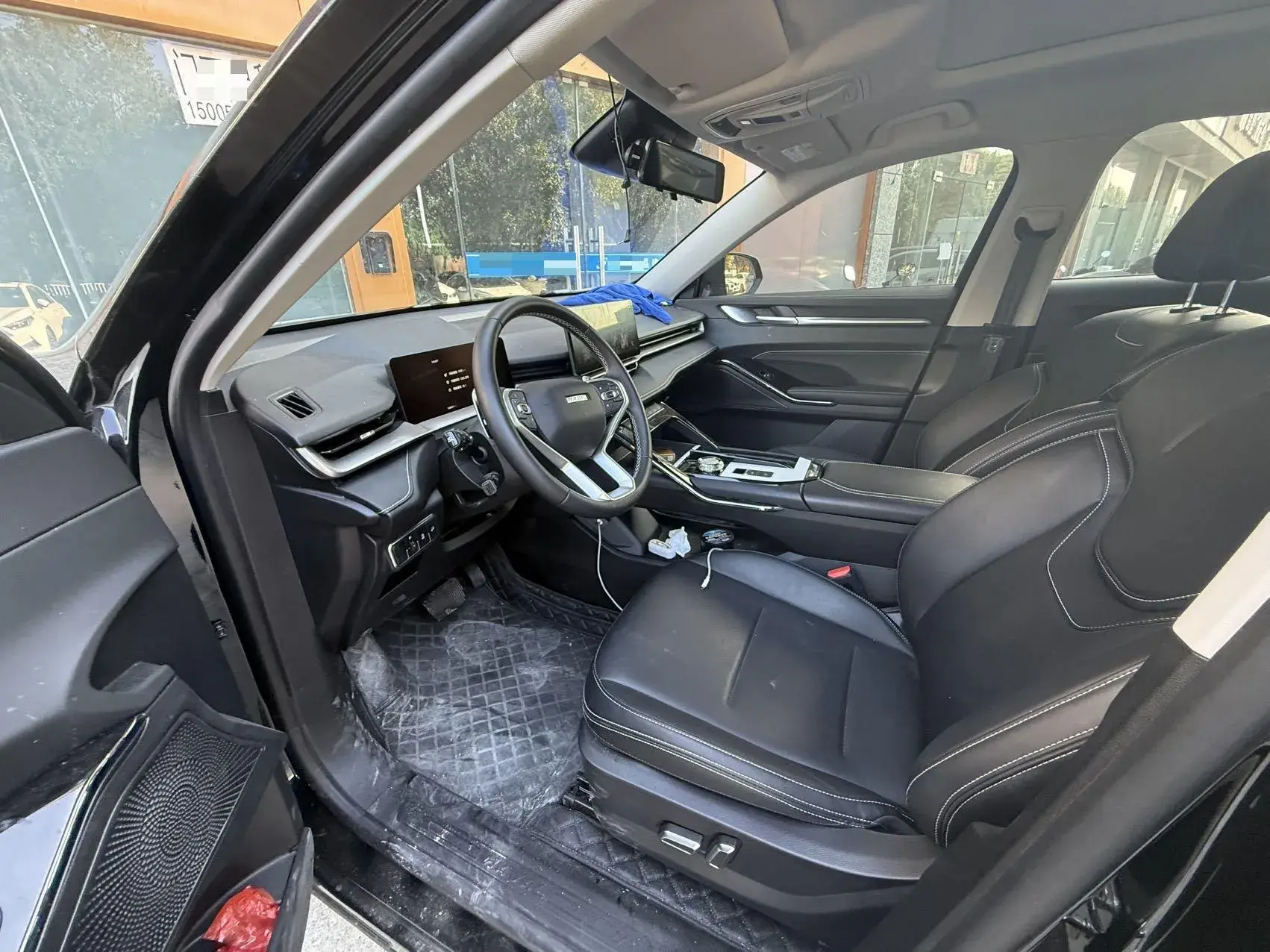 2024 HAVAL H6 thumbnail 3