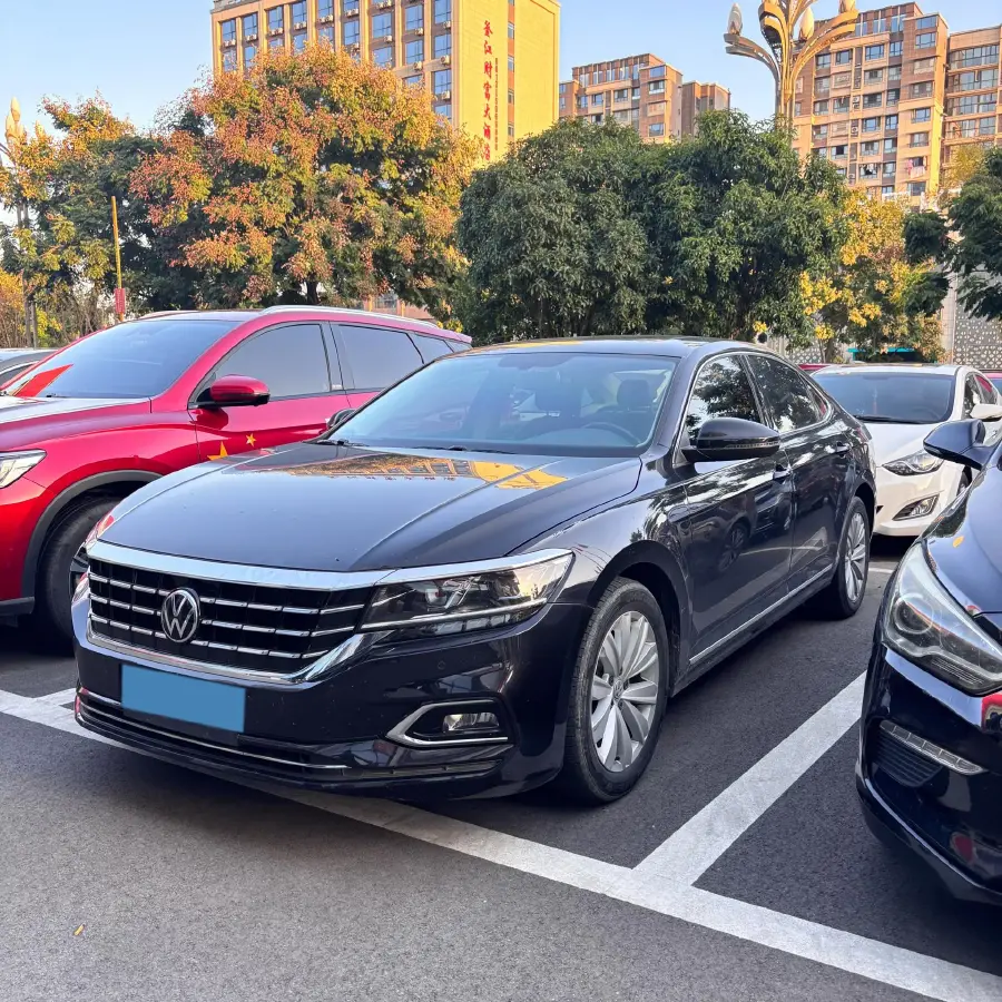 2019 Volkswagen Passat 2.0T 186HP L4 7DCT