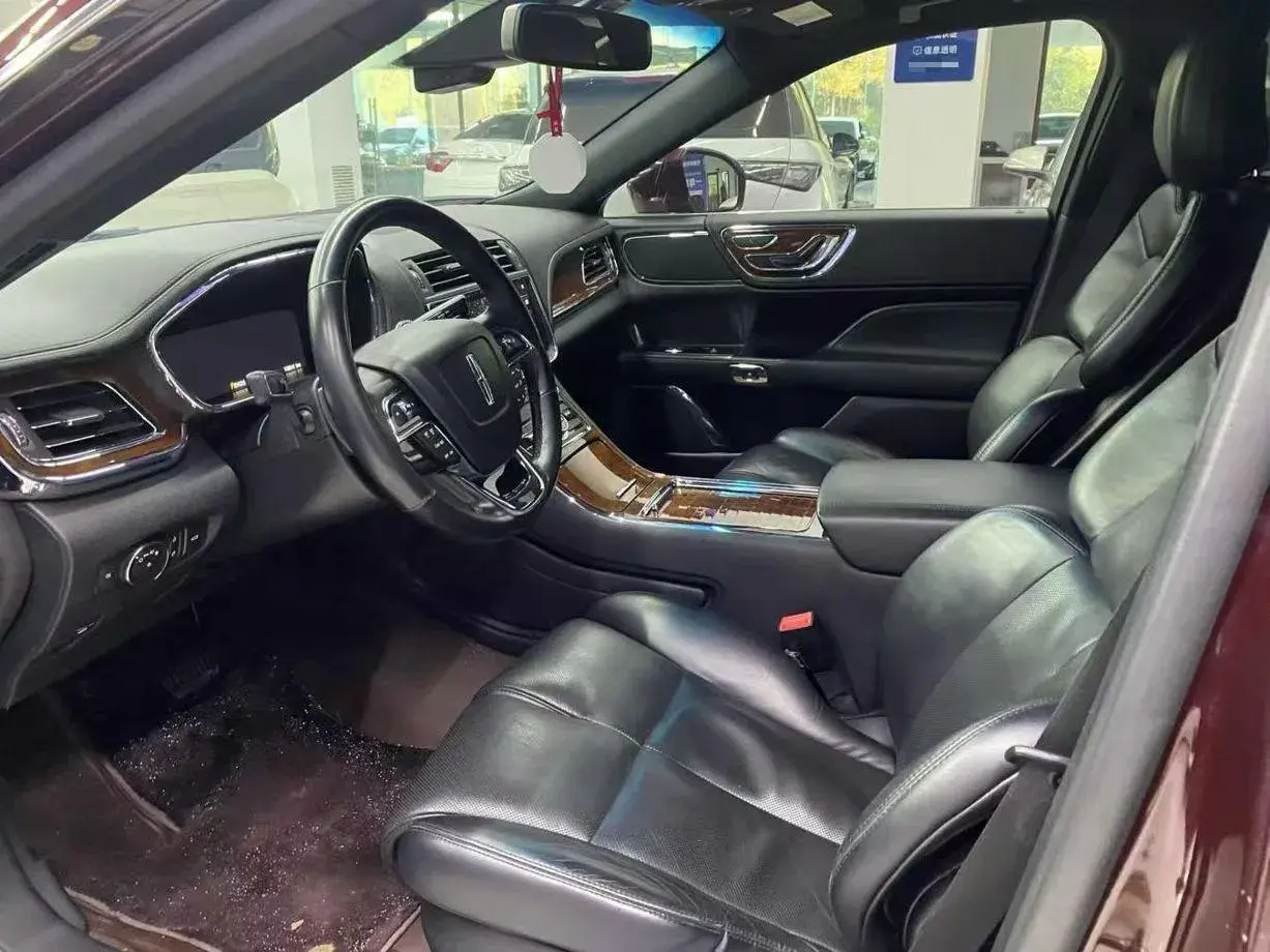 2019 LINCOLN CONTINENTAL thumbnail 4