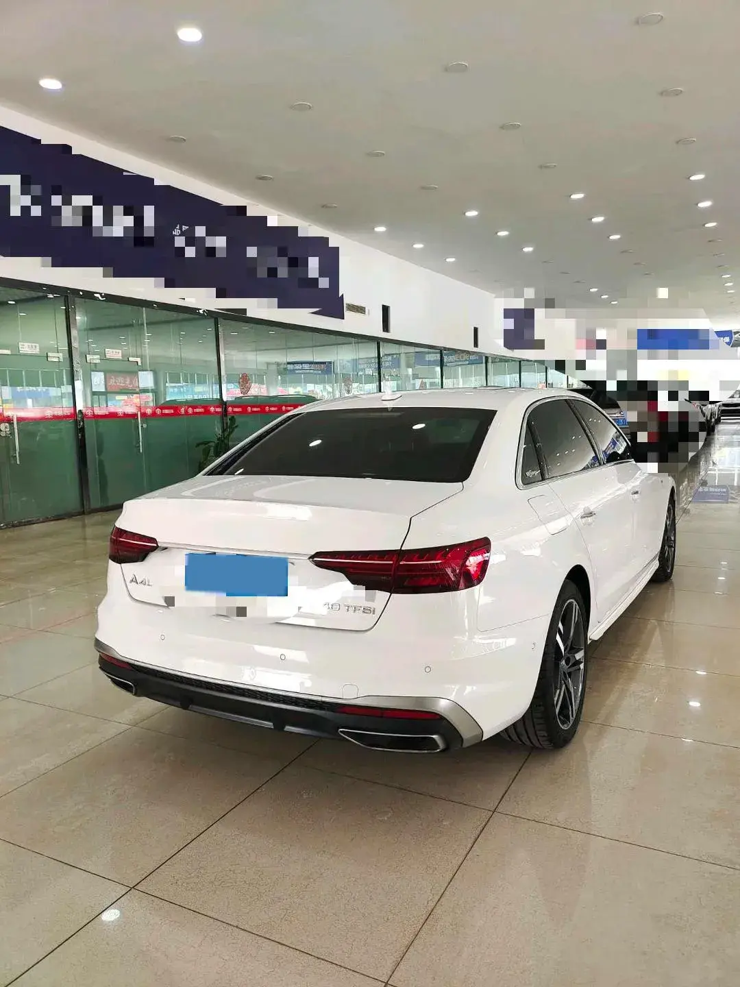 2020 AUDI A4L thumbnail 4