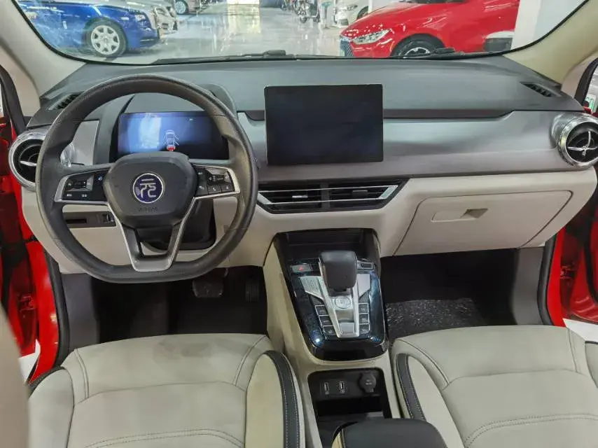 2021 BYD YUAN thumbnail 4