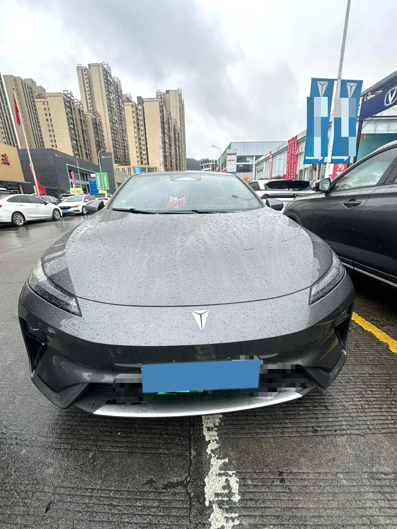 2025 DEEPAL L07 thumbnail 2