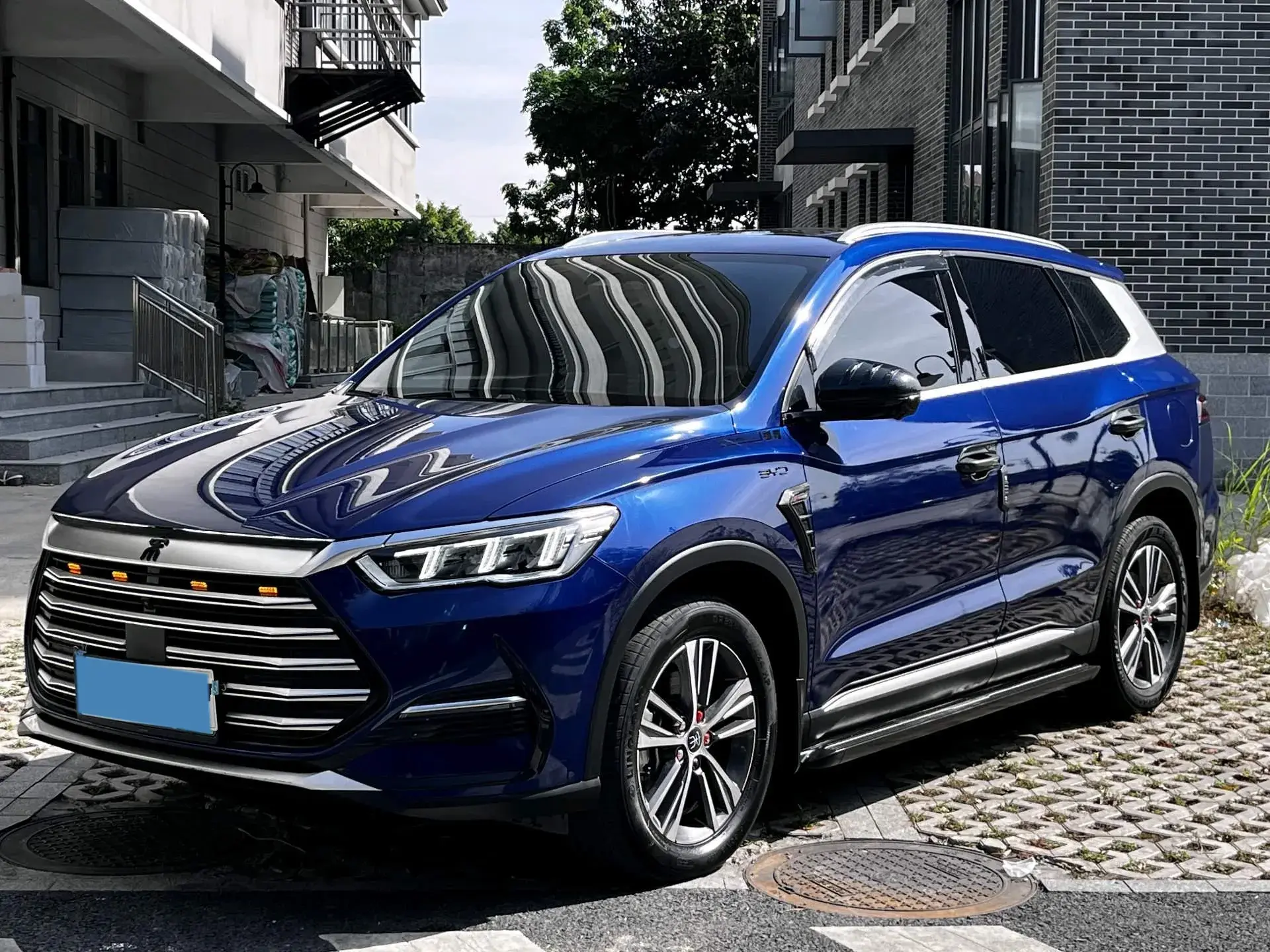 2022 BYD SONG thumbnail 3