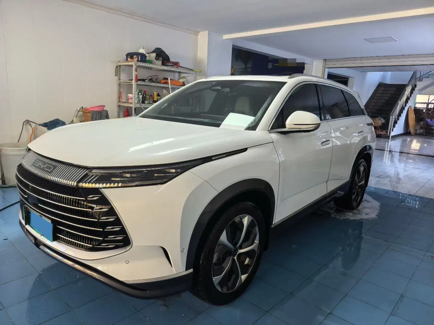 2023 BYD FRIGATE view 1