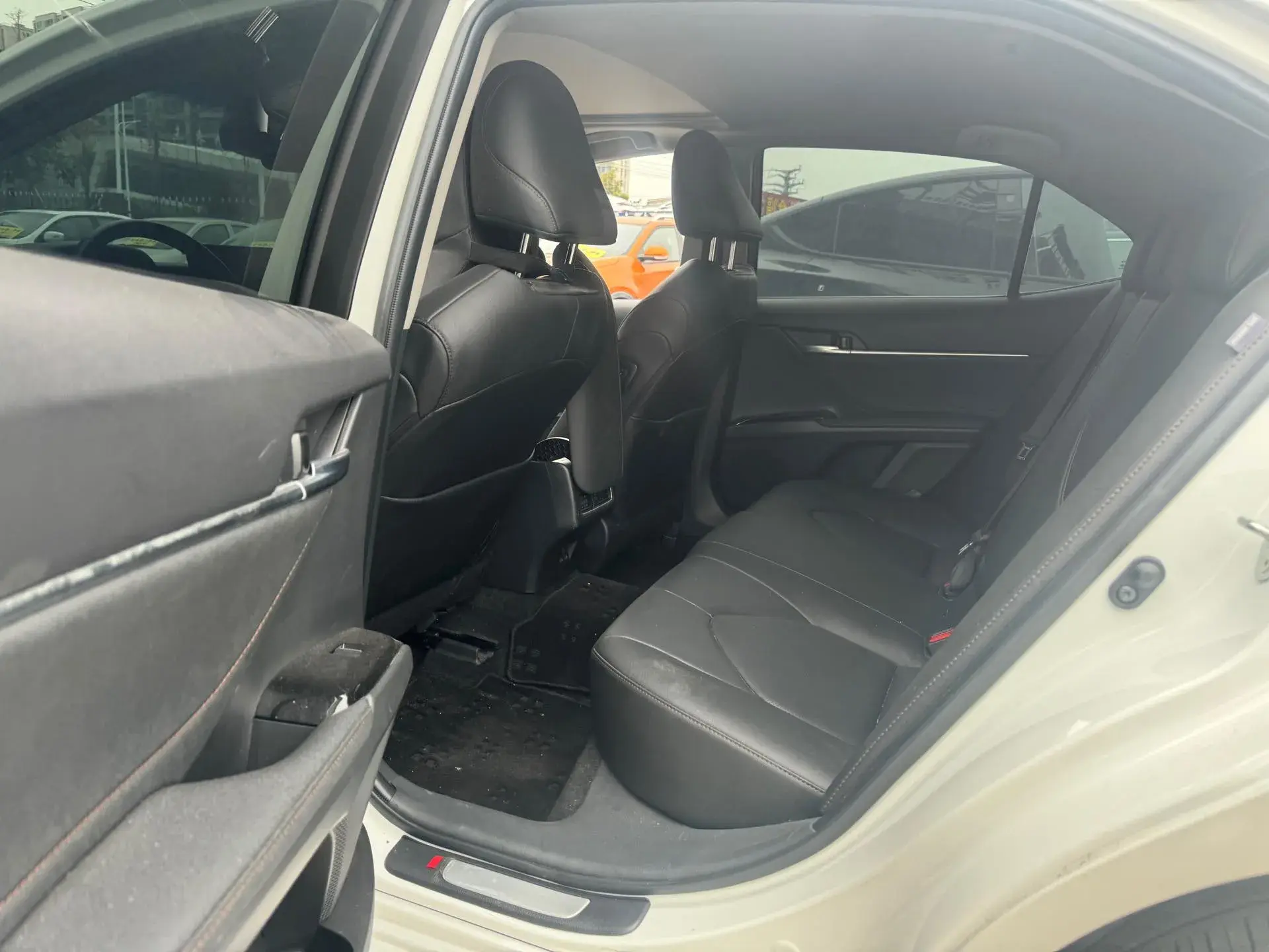 2023 TOYOTA CAMRY thumbnail 4